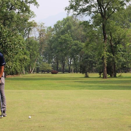Miraaya Wellness And Golf Resort Chitwan Exterior foto